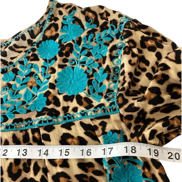 Layerz Clothing Boho top , leopard print with turquoise embroidery, size M - Picture 5 of 7